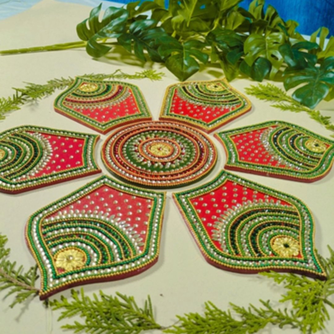 Crown rangoli
