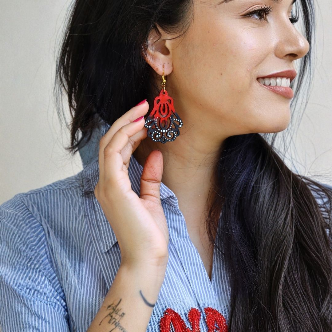 Earrings for Women – Handcrafted Black and Red Teardrop Design